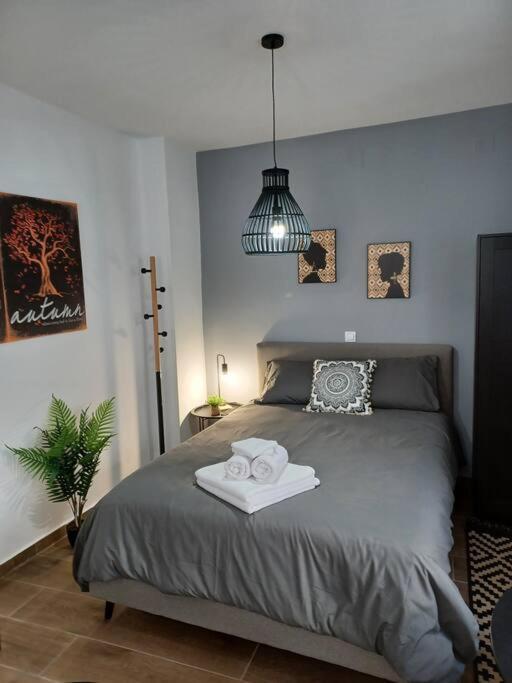 Petite Suite With Backyard. Mytilene ภายนอก รูปภาพ